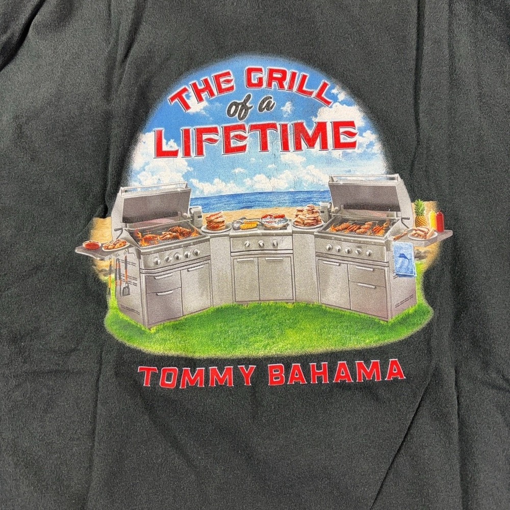Tommy Bahama Shirt Mens Large Black BBQ Grill Of A Lifetime Graphic Tee Cotton